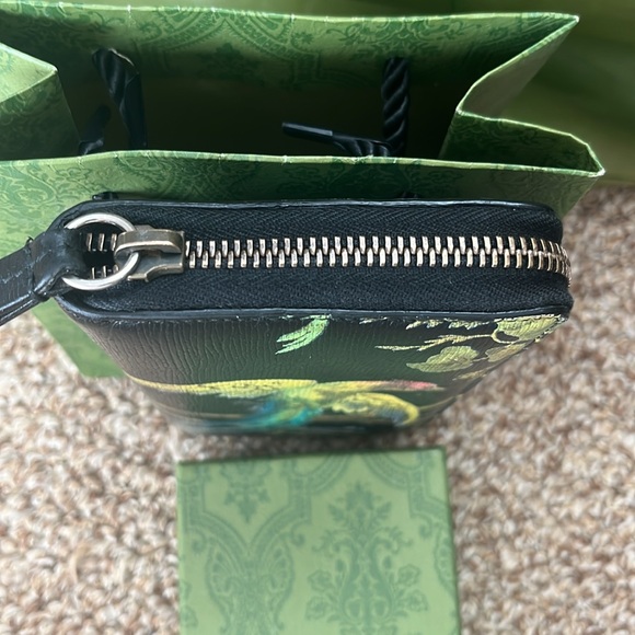 Gucci Tropical Bird continental wallet tropical bird scene 7.5 x 4.25 x 1  EUC - Picture 11 of 14
